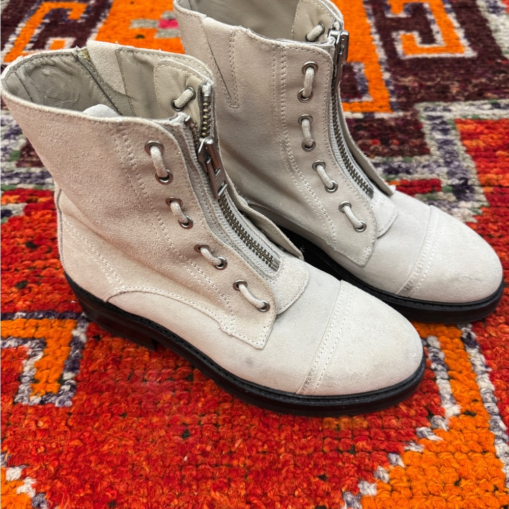Women's Cream suede Ankle Boots